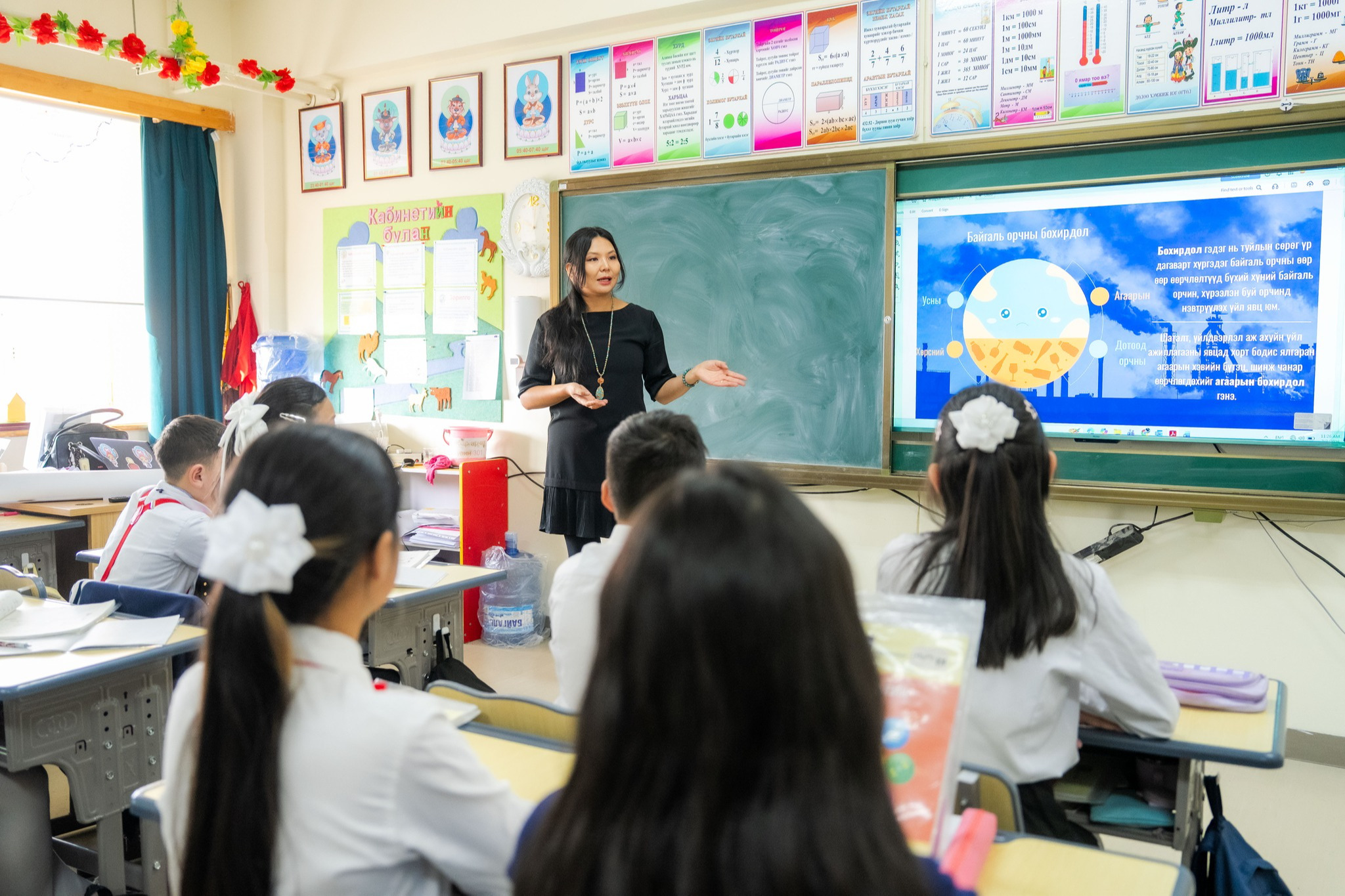 Угаарын хийн хордлогоос урьдчилан сэргийлэх сургалтад 4000 сурагч хамрууллаа